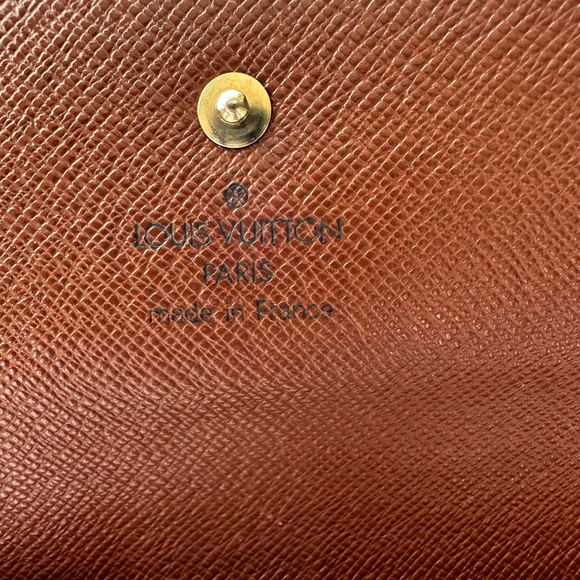 LV Monogram International TH0048 - Picture 6 of 9
